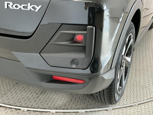 ロッキープレミアムG HEV 雹害車両 ワンオーナー 9インチナビ雹害車両 1年保証 ワンオーナー ETC 9インチナビTV ドラレコ バックカメラ アダプティブクルーズコントロール 前後コーナーセンサー シートヒーター USB接続 17インチ純正アルミホイール(兵庫県)の中古車