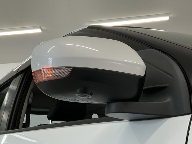 ロッキープレミアムＧ　ＨＥＶ　雹害車両　ワンオーナー　９インチナビ雹害車両　１年保証　ワンオーナー　ＥＴＣ　９インチナビＴＶ　ドラレコ　パノラマモニター　アダプティブクルーズコントロール　前後コーナーセンサー　シートヒーター　ＵＳＢ接続　１７インチ純正アルミホイール（兵庫県）の中古車