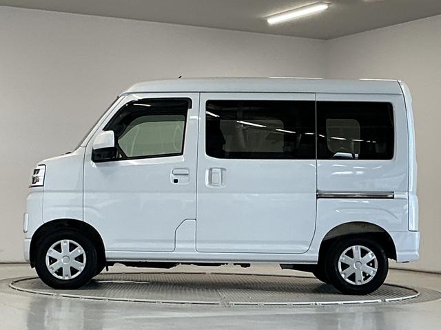 ハイゼットカーゴクルーズ　雹害車両　４ＷＤ　ＣＶＴ　１オーナー　バックカメラ雹害車両　１年保証　ＥＴＣ　ワンオーナー　３モード電子制御式４ＷＤ　ＣＶＴ車　９インチディスプレイオーディオ　ＥＴＣ　バックカメラ　コーナーセンサー　ＵＳＢ接続　Ｂｌｕｅｔｏｏｔｈ　オートハイビーム（兵庫県）の中古車