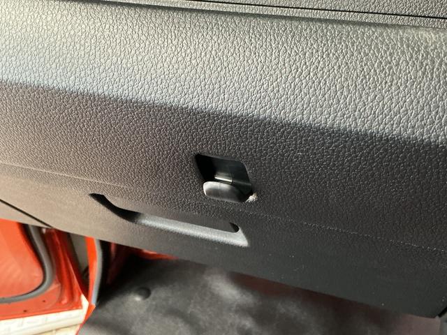 ハイゼットトラックスタンダード　３モード電子制御式４ＷＤ　ＣＶＴ　３方開走行無制限１年保証　前後コーナーセンサー　３モード電子制御式４ＷＤ　ＣＶＴ車　３方開　オートハイビーム　アイドリングストップ　横滑り防止装置　オートライト　ヘッドライトレベライザー　スマートアシスト（兵庫県）の中古車