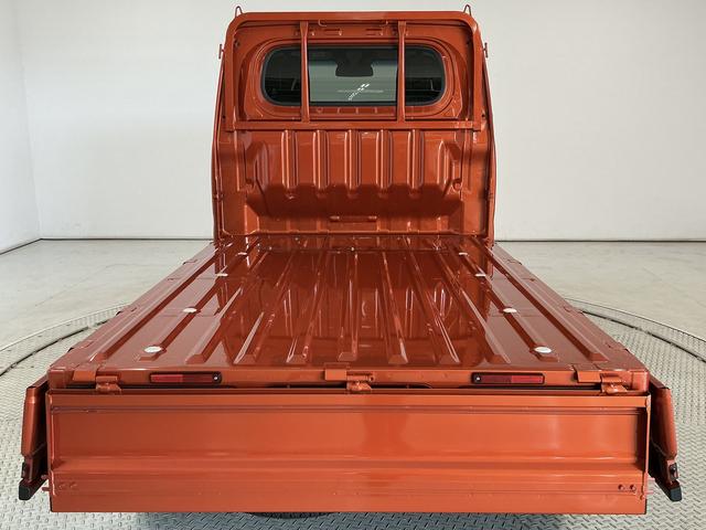 ハイゼットトラックスタンダード　３モード電子制御式４ＷＤ　ＣＶＴ　３方開走行無制限１年保証　前後コーナーセンサー　３モード電子制御式４ＷＤ　ＣＶＴ車　３方開　オートハイビーム　アイドリングストップ　横滑り防止装置　オートライト　ヘッドライトレベライザー　スマートアシスト（兵庫県）の中古車
