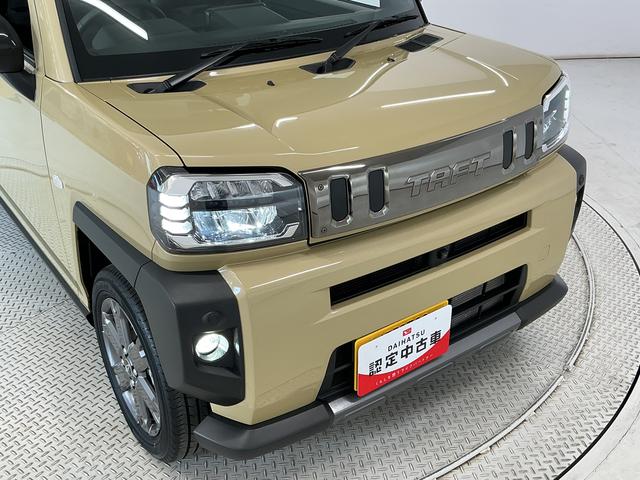 タフトGターボ ダーククロムベンチャー ワンオーナー クルコン走行無制限1年保証 前後コーナーセンサー ワンオーナー アダプティブクルーズコントロール 前席シートヒーター オートハイビーム プッシュスタート スカイフィールトップ 15インチ純正アルミホイール(兵庫県)の中古車
