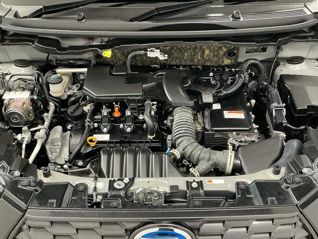 ロッキープレミアムG HEV 9インチディスプレイオーディオ ETC1年保証 9インチディスプレイオーディオ ドラレコ ETC パノラマモニター アダプティブクルーズコントロール 前後コーナーセンサー シートヒーター Bluetooth 17インチ純正アルミホイール(兵庫県)の中古車