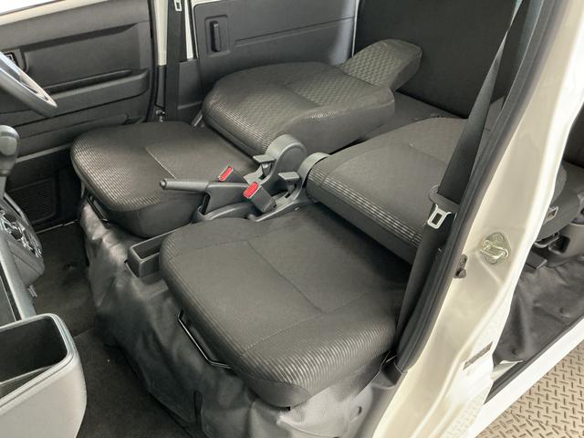 ハイゼットカーゴDX 雹害車両 3モード4WD CVT ワンオーナー ETC雹害車両 1年保証 前後コーナーセンサー 3モード電子制御式4WD CVT車 ワンオーナー ETC オートハイビーム アイドリングストップ キーレスエントリー 横滑り防止装置 ヘッドライトレベライザー(兵庫県)の中古車