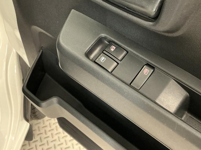 ハイゼットカーゴDX 雹害車両 3モード4WD CVT ワンオーナー ETC雹害車両 1年保証 前後コーナーセンサー 3モード電子制御式4WD CVT車 ワンオーナー ETC オートハイビーム アイドリングストップ キーレスエントリー 横滑り防止装置 ヘッドライトレベライザー(兵庫県)の中古車