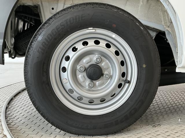 ハイゼットカーゴDX 雹害車両 3モード4WD CVT ワンオーナー ETC雹害車両 1年保証 前後コーナーセンサー 3モード電子制御式4WD CVT車 ワンオーナー ETC オートハイビーム アイドリングストップ キーレスエントリー 横滑り防止装置 ヘッドライトレベライザー(兵庫県)の中古車