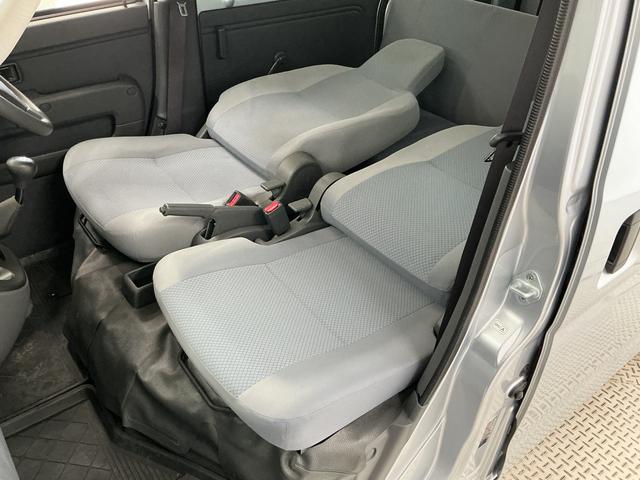 ハイゼットカーゴDX 5MT 禁煙 ワンオーナー ETC 両側スライドドア走行無制限1年保証 禁煙車 ワンオーナー MT車 ETC ドアバイザー ヘッドライトレベライザー シガーソケット 両側スライドドア ラジオ マニュアルエアコン パワーウィンドウ ラバーフロアマット(兵庫県)の中古車