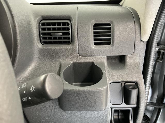 ハイゼットカーゴDX 5MT 禁煙 ワンオーナー ETC 両側スライドドア走行無制限1年保証 禁煙車 ワンオーナー MT車 ETC ドアバイザー ヘッドライトレベライザー シガーソケット 両側スライドドア ラジオ マニュアルエアコン パワーウィンドウ ラバーフロアマット(兵庫県)の中古車