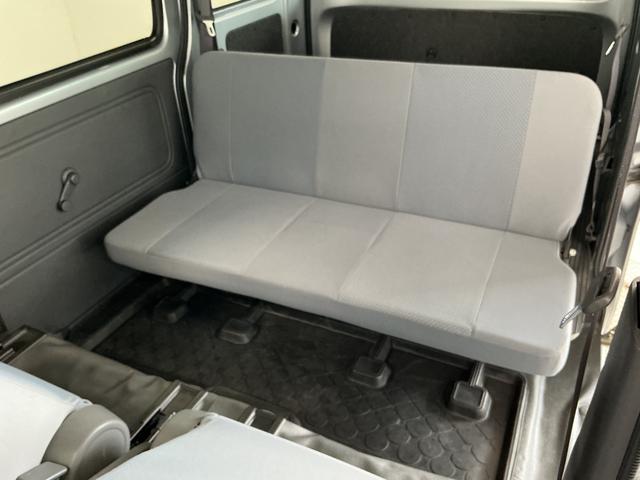 ハイゼットカーゴDX 5MT 禁煙 ワンオーナー ETC 両側スライドドア走行無制限1年保証 禁煙車 ワンオーナー MT車 ETC ドアバイザー ヘッドライトレベライザー シガーソケット 両側スライドドア ラジオ マニュアルエアコン パワーウィンドウ ラバーフロアマット(兵庫県)の中古車