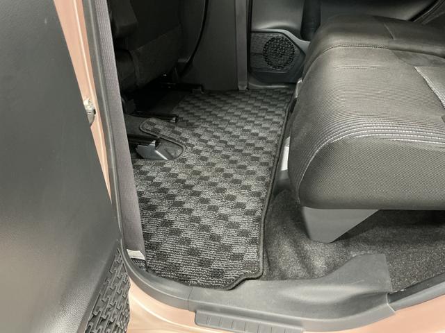 ムーヴＸリミテッド　ＳＡIII　禁煙　ナビ　ＥＴＣ　バックカメラ１年保証　禁煙車　ナビＴＶ　バックカメラ　ＥＴＣ　運転席シートヒーター　Ｂｌｕｅｔｏｏｔｈ　オートハイビーム　アイドリングストップ　プッシュスタート　横滑り防止装置　１４インチ純正アルミホイール（兵庫県）の中古車