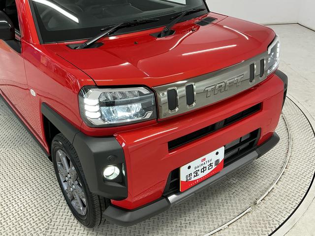 タフトGターボ ダーククロムベンチャー クルコン コーナーセンサー走行無制限1年保証 前後コーナーセンサー アダプティブクルーズコントロール シートヒーター オートハイビーム オートブレーキホールド スマートキー スカイフィールトップ 15インチ純正アルミホイール(兵庫県)の中古車