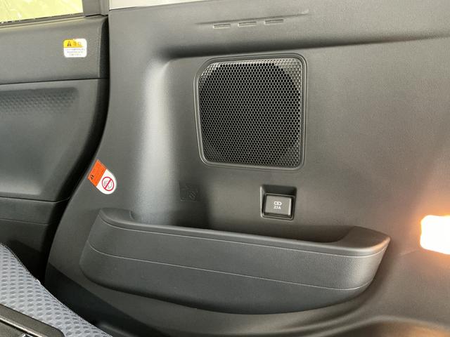 タントファンクロスターボリミテッド ETC クルコン 両側電動走行無制限1年保証 両側電動スライドドア ETC アダプティブクルーズコントロール 前後コーナーセンサー 前席シートヒーター ルーフレール オートハイビーム スマートキー 15インチ純正アルミホイール(兵庫県)の中古車
