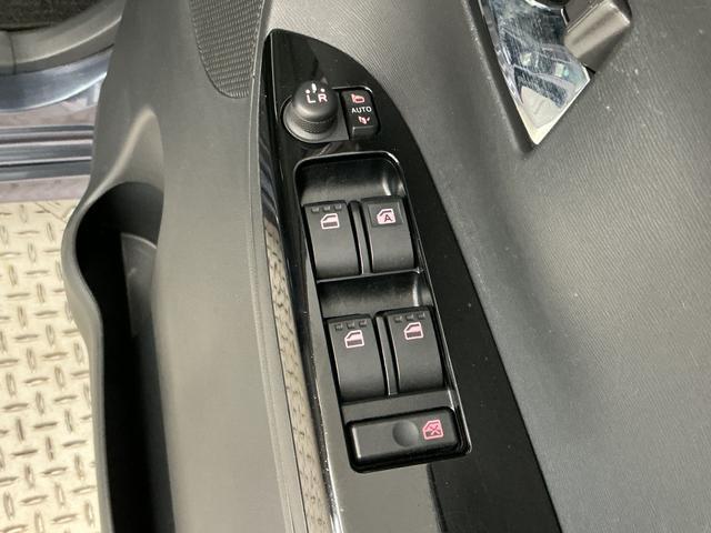 タントカスタムRS トップエディションSAII ターボ 雹害車両雹害車両 1年保証 禁煙車 ワンオーナー 後席モニター 8インチナビ 前後ドラレコ ETC デジタルインナーミラー 両側電動スライドドア USB接続 Bluetooth 15インチ純正アルミホイール(兵庫県)の中古車