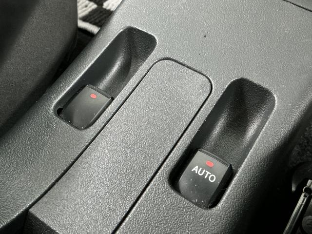 コペンローブ　Ｓ　ターボ　ＣＶＴ　１オーナー　ナビ　ＥＴＣ１年保証　ワンオーナー　ＣＶＴ車　ＥＴＣ　ナビ　ドラレコ　シートヒーター　Ｂｌｕｅｔｏｏｔｈ　ＬＥＤヘッドライト　スマートキー　オートライト　パドルシフト　レカロシート　１６インチ純正アルミホイール（兵庫県）の中古車