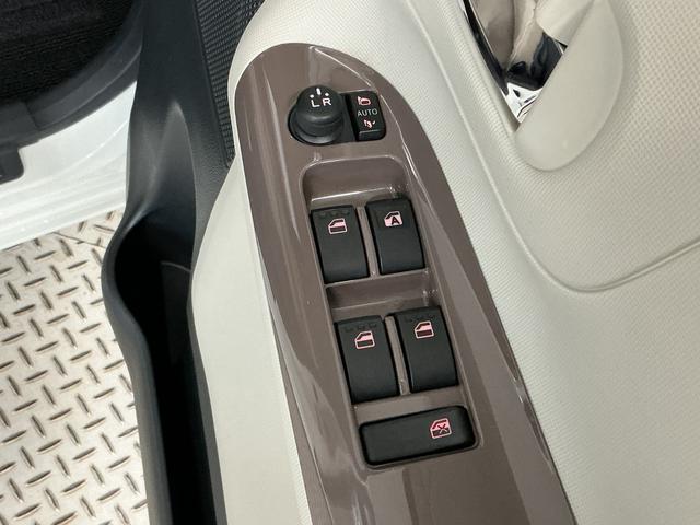 ムーヴキャンバスＸメイクアップ　ＳＡIII　禁煙　ワンオーナー　ナビ　ＵＳＢ１年保証　禁煙車　ワンオーナー　ナビＴＶ　ＵＳＢ接続　Ｂｌｕｅｔｏｏｔｈ　オートハイビーム　アイドリングストップ　プッシュスタート　横滑り防止装置　オートライト　オートエアコン　両側スライドドア（兵庫県）の中古車