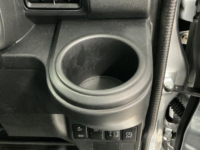 ハイゼットカーゴデラックスＳＡIII　ＡＴ　前後コーナーセンサー　キーレス走行無制限１年保証　前後コーナーセンサー　ＡＴ車　オートハイビーム　ＬＥＤヘッドライト　アイドリングストップ　キーレスエントリー　横滑り防止装置　ドアバイザー　ヘッドライトレベライザー　ラジオ（兵庫県）の中古車