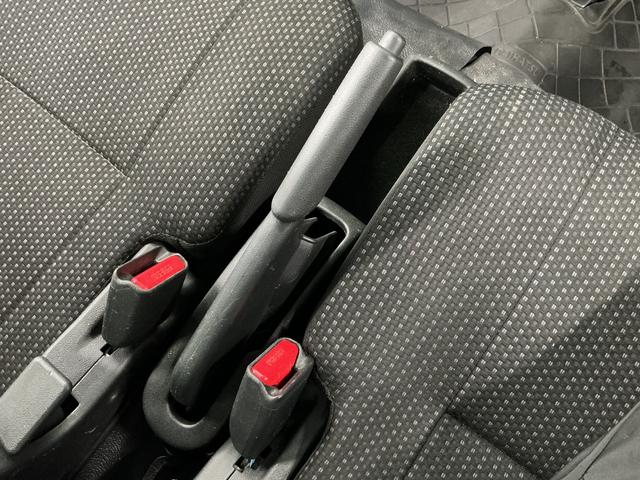 ハイゼットカーゴデラックスＳＡIII　ＡＴ　前後コーナーセンサー　キーレス走行無制限１年保証　前後コーナーセンサー　ＡＴ車　オートハイビーム　ＬＥＤヘッドライト　アイドリングストップ　キーレスエントリー　横滑り防止装置　ドアバイザー　ヘッドライトレベライザー　ラジオ（兵庫県）の中古車