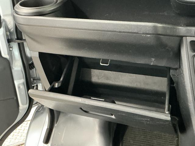 ハイゼットカーゴデラックスＳＡIII　ＡＴ　前後コーナーセンサー　キーレス走行無制限１年保証　前後コーナーセンサー　ＡＴ車　オートハイビーム　ＬＥＤヘッドライト　アイドリングストップ　キーレスエントリー　横滑り防止装置　ドアバイザー　ヘッドライトレベライザー　ラジオ（兵庫県）の中古車
