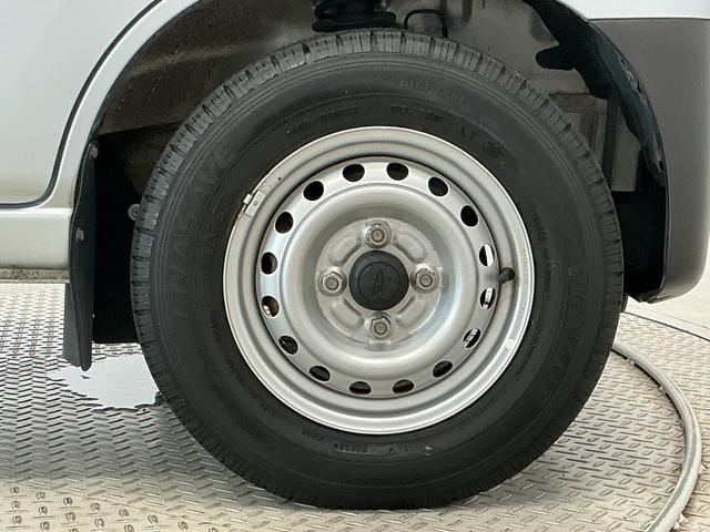 ハイゼットカーゴデラックスＳＡIII　ＡＴ　前後コーナーセンサー　キーレス走行無制限１年保証　前後コーナーセンサー　ＡＴ車　オートハイビーム　ＬＥＤヘッドライト　アイドリングストップ　キーレスエントリー　横滑り防止装置　ドアバイザー　ヘッドライトレベライザー　ラジオ（兵庫県）の中古車
