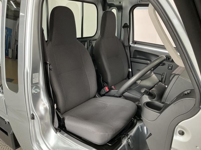 ハイゼットトラックジャンボSAIIIt 4WD AT CDオーディオ キーレス走行無制限1年保証 4WD バックソナー AT車 CDオーディオ 3方開 荷台作業灯 ゲートプロテクター 荷台マット リアゲートチェーン LEDヘッドライト 横滑り防止装置 オートライト キーレス(兵庫県)の中古車