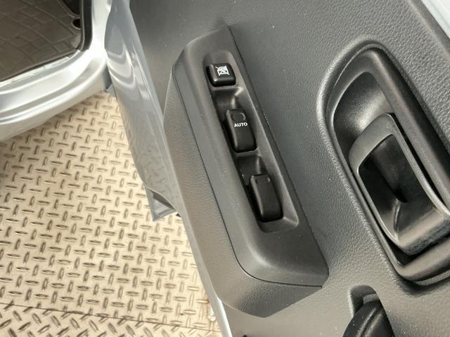 ハイゼットトラックジャンボSAIIIt 4WD AT CDオーディオ キーレス走行無制限1年保証 4WD バックソナー AT車 CDオーディオ 3方開 荷台作業灯 ゲートプロテクター 荷台マット リアゲートチェーン LEDヘッドライト 横滑り防止装置 オートライト キーレス(兵庫県)の中古車