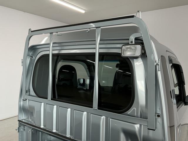 ハイゼットトラックジャンボSAIIIt 4WD AT CDオーディオ キーレス走行無制限1年保証 4WD バックソナー AT車 CDオーディオ 3方開 荷台作業灯 ゲートプロテクター 荷台マット リアゲートチェーン LEDヘッドライト 横滑り防止装置 オートライト キーレス(兵庫県)の中古車