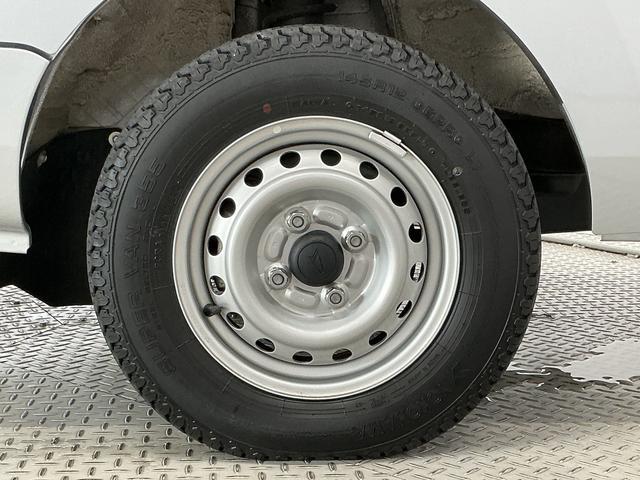 ハイゼットトラックジャンボSAIIIt 4WD AT CDオーディオ キーレス走行無制限1年保証 4WD バックソナー AT車 CDオーディオ 3方開 荷台作業灯 ゲートプロテクター 荷台マット リアゲートチェーン LEDヘッドライト 横滑り防止装置 オートライト キーレス(兵庫県)の中古車