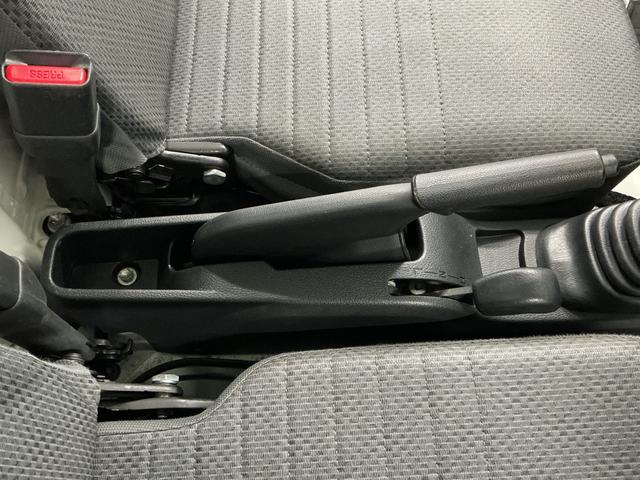 ハイゼットトラックスタンダード 農用スペシャルSAIIIt 4WD 5速MT走行無制限1年保証 4WD 荷台作業灯 MT車 3方開 ゲートプロテクター 荷台マット リアゲートチェーン ドアバイザー ヘッドライトレベライザー アクセサリーソケット デフロック トランスファー(兵庫県)の中古車