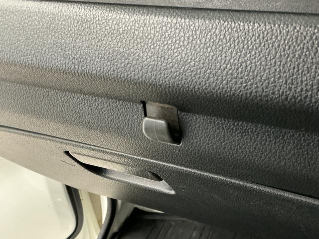 ハイゼットトラックスタンダード 農用スペシャルSAIIIt 4WD 5速MT走行無制限1年保証 4WD 荷台作業灯 MT車 3方開 ゲートプロテクター 荷台マット リアゲートチェーン ドアバイザー ヘッドライトレベライザー アクセサリーソケット デフロック トランスファー(兵庫県)の中古車