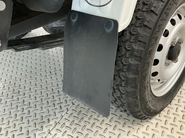 ハイゼットトラックスタンダード 農用スペシャルSAIIIt 4WD 5速MT走行無制限1年保証 4WD 荷台作業灯 MT車 3方開 ゲートプロテクター 荷台マット リアゲートチェーン ドアバイザー ヘッドライトレベライザー アクセサリーソケット デフロック トランスファー(兵庫県)の中古車