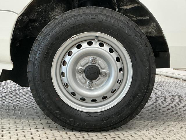 ハイゼットトラックスタンダード 農用スペシャルSAIIIt 4WD 5速MT走行無制限1年保証 4WD 荷台作業灯 MT車 3方開 ゲートプロテクター 荷台マット リアゲートチェーン ドアバイザー ヘッドライトレベライザー アクセサリーソケット デフロック トランスファー(兵庫県)の中古車