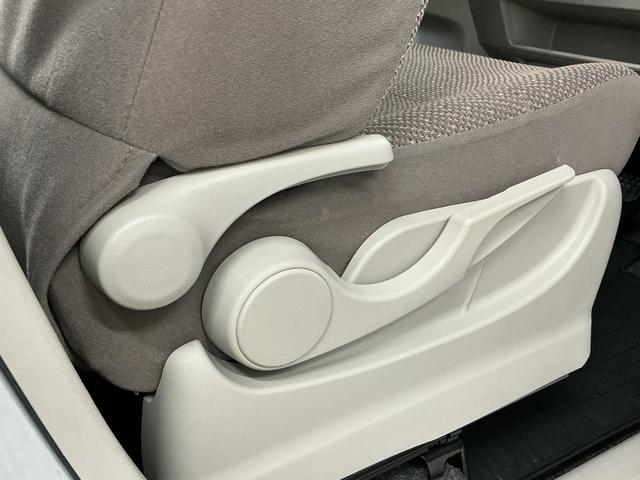 タントＸ　ＣＤオーディオ　片側電動スライドドア　シートヒーター走行無制限１年保証　片側電動スライドドア　ＣＤオーディオ　運転席シートヒーター　アイドリングストップ　プッシュスタート　横滑り防止装置　オートライト　オートエアコン　ドアバイザー　電動格納ドアミラー（兵庫県）の中古車