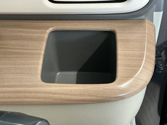 アルトラパンＸ　禁煙　ワンオーナー　８インチナビＴＶ　ドラレコ　ＥＴＣ１年保証　禁煙車　ワンオーナー　ＥＴＣ　８インチナビＴＶ　ドラレコ　バックカメラ　衝突軽減ブレーキ　コーナーセンサー　運転席シートヒーター　ＵＳＢ接続　Ｂｌｕｅｔｏｏｔｈ　１４インチアルミホイール（兵庫県）の中古車