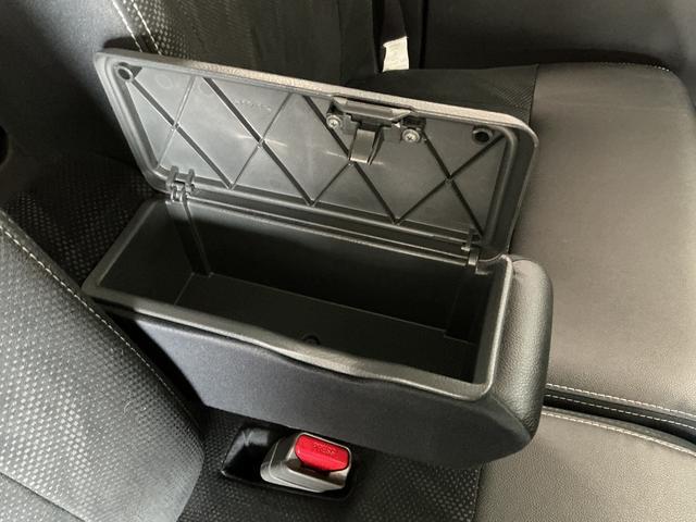 タントカスタムＲＳ　トップエディションＳＡII　ターボ　１オーナー１年保証　ワンオーナー　両側電動スライドドア　ＥＴＣ　ＬＥＤヘッドライト　アイドリングストップ　プッシュスタート　横滑り防止装置　オートエアコン　ドアバイザー　１５インチ純正アルミホイール（兵庫県）の中古車