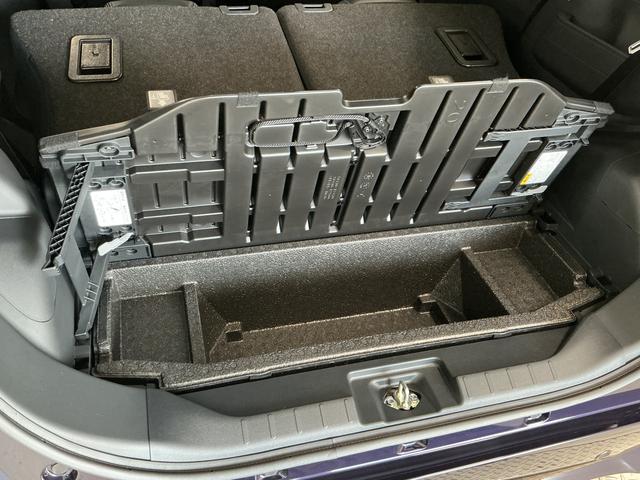 タントカスタムＲＳ　ターボ　両側電動スライドドア　コーナーセンサー走行無制限１年保証　両側電動スライドドア　前後コーナーセンサー　前席シートヒーター　オートハイビーム　ＬＥＤヘッドライト　プッシュスタート　オートブレーキホールド　１５インチ純正アルミホイール（兵庫県）の中古車