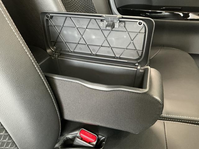 ムーヴカスタム RS ハイパーリミテッドSAIII ターボ ナビ1年保証 ナビTV 運転席シートヒーター ETC パノラマモニター Bluetooth オートハイビーム LEDヘッドライト スマートキー サブウーファー フットランプ 15インチ純正アルミホイール(兵庫県)の中古車