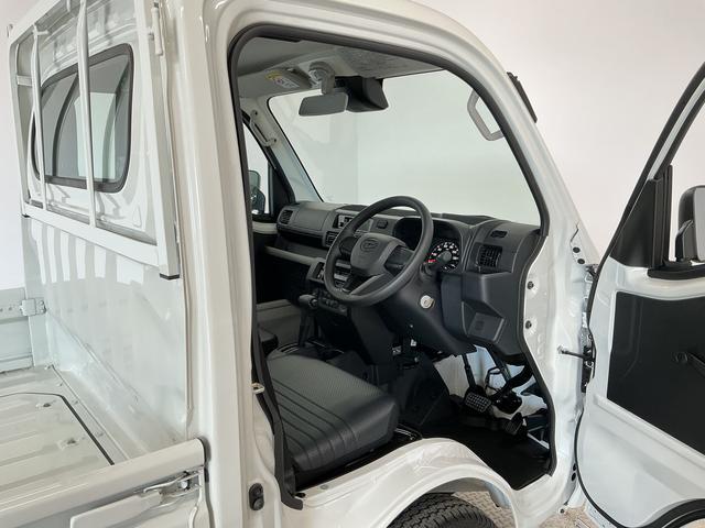 ハイゼットトラックスタンダード　３モード電子制御式４ＷＤ　ＣＶＴ　３方開走行無制限１年保証　前後コーナーセンサー　３モード電子制御式４ＷＤ　ＣＶＴ車　３方開　オートハイビーム　アイドリングストップ　横滑り防止装置　オートライト　ヘッドライトレベライザー　スマートアシスト（兵庫県）の中古車