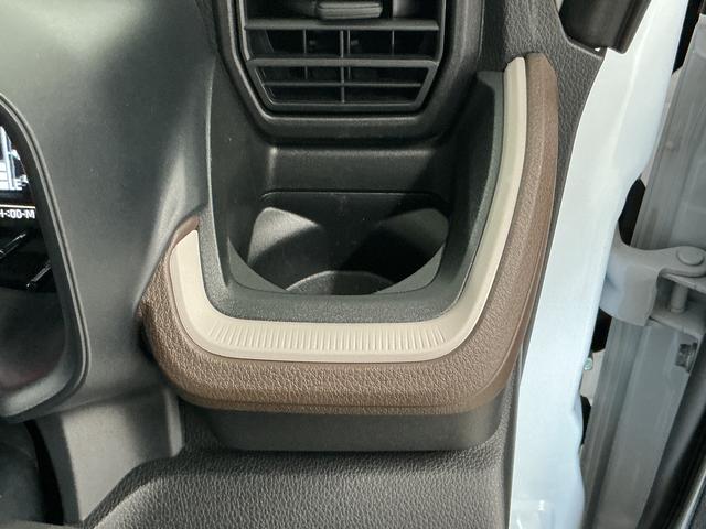 ムーヴＸ　４ＷＤ　片側電動スライドドア　前後コーナーセンサー走行無制限１年保証　片側電動スライドドア　４ＷＤ　前後コーナーセンサー　オートハイビーム　ＬＥＤヘッドライト　横滑り防止装置　スマートキー　オートライト　オートエアコン　電動格納ミラー　ベンチシート（兵庫県）の中古車