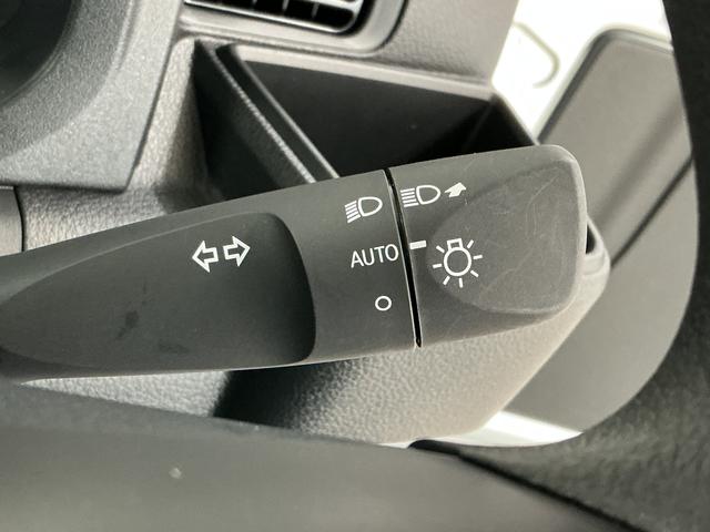 ハイゼットトラックスタンダード　ＣＶＴ　前後コーナーセンサー　オートハイビーム走行無制限１年保証　前後コーナーセンサー　ＣＶＴ車　３方開　オートハイビーム　アイドリングストップ　横滑り防止装置　オートライト　ヘッドライトレベライザー　アクセサリーソケット　ラジオ（兵庫県）の中古車