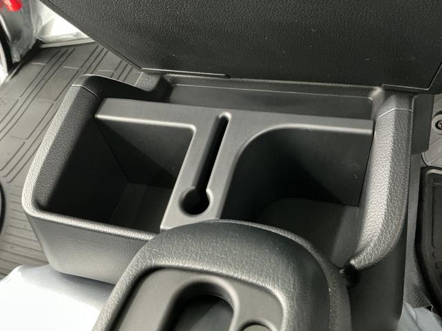 ハイゼットトラックスタンダード　ＣＶＴ　前後コーナーセンサー　オートハイビーム走行無制限１年保証　前後コーナーセンサー　ＣＶＴ車　３方開　オートハイビーム　アイドリングストップ　横滑り防止装置　オートライト　ヘッドライトレベライザー　アクセサリーソケット　ラジオ（兵庫県）の中古車