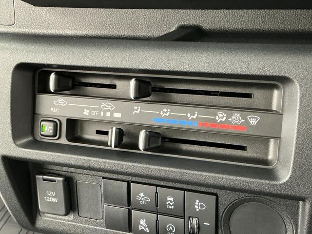 ハイゼットトラックスタンダード　ＣＶＴ　前後コーナーセンサー　オートハイビーム走行無制限１年保証　前後コーナーセンサー　ＣＶＴ車　３方開　オートハイビーム　アイドリングストップ　横滑り防止装置　オートライト　ヘッドライトレベライザー　アクセサリーソケット　ラジオ（兵庫県）の中古車