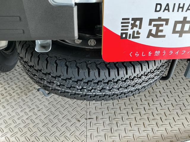 ハイゼットトラックスタンダード　ＣＶＴ　前後コーナーセンサー　オートハイビーム走行無制限１年保証　前後コーナーセンサー　ＣＶＴ車　３方開　オートハイビーム　アイドリングストップ　横滑り防止装置　オートライト　ヘッドライトレベライザー　アクセサリーソケット　ラジオ（兵庫県）の中古車