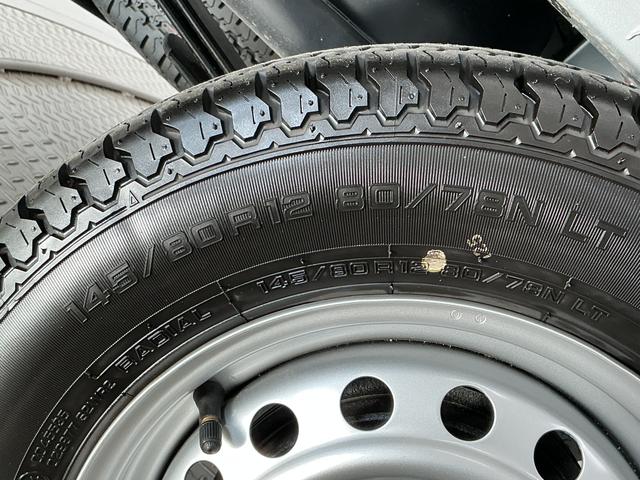 ハイゼットトラックスタンダード　ＣＶＴ　前後コーナーセンサー　オートハイビーム走行無制限１年保証　前後コーナーセンサー　ＣＶＴ車　３方開　オートハイビーム　アイドリングストップ　横滑り防止装置　オートライト　ヘッドライトレベライザー　アクセサリーソケット　ラジオ（兵庫県）の中古車