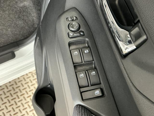 ムーヴRS ターボ クルコン 前後コーナーセンサー 両側電動ドア走行無制限1年保証 両側電動スライドドア アダプティブクルーズコントロール コーナーセンサー オートハイビーム LEDヘッドライト オートブレーキホールド スマートキー 15インチ純正アルミホイール(兵庫県)の中古車