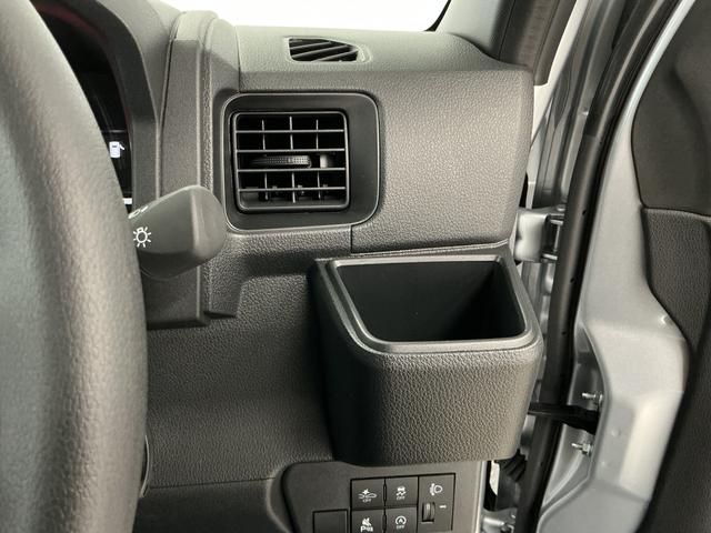 ハイゼットカーゴDX CVT コーナーセンサー キーレスエントリー ラジオ走行無制限1年保証 前後コーナーセンサー CVT車 オートハイビーム アイドリングストップ キーレスエントリー 横滑り防止装置 ヘッドライトレベライザー パワーウィンドウ ラジオ スマートアシスト(兵庫県)の中古車