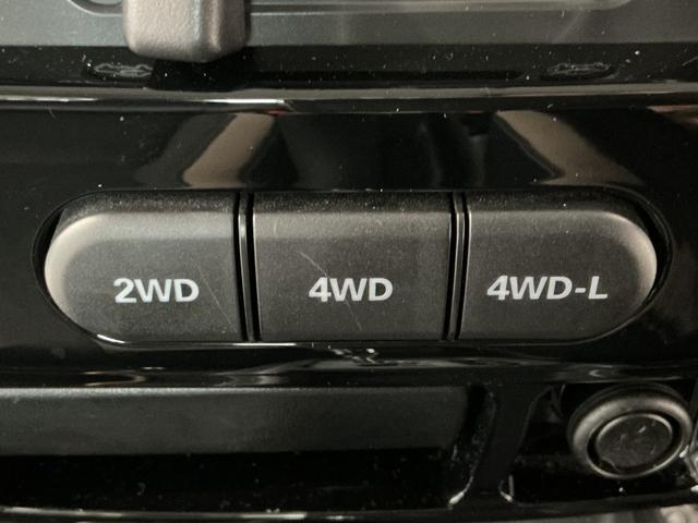 ジムニーランドベンチャー 4WD 禁煙 1オーナー ナビTV ETC1年保証 禁煙車 ワンオーナー ナビTV 4WD オートマ ETC 前席シートヒーター USB Bluetooth ドアバイザー ヘッドライトレベライザー 電動格納ミラー 16インチアルミホイール(兵庫県)の中古車