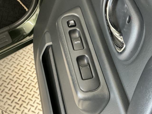 ジムニーランドベンチャー 4WD 禁煙 1オーナー ナビTV ETC1年保証 禁煙車 ワンオーナー ナビTV 4WD オートマ ETC 前席シートヒーター USB Bluetooth ドアバイザー ヘッドライトレベライザー 電動格納ミラー 16インチアルミホイール(兵庫県)の中古車
