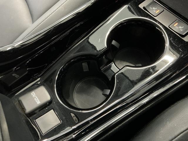 プリウスAツーリングセレクション 禁煙 ワンオーナー 9インチナビ1年保証 禁煙車 ワンオーナー ドラレコ 9インチナビTV ETC バックカメラ オートクルーズコントロール 前後コーナーセンサー シートヒーター ヘッドアップディスプレイ 18インチアルミホイール(兵庫県)の中古車