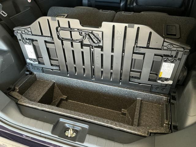 タントカスタムＲＳ　ターボ　９インチディスプレイオーディオ　ＵＳＢ１年保証　９インチディスプレイオーディオ　バックカメラ　両側電動スライドドア　前後コーナーセンサー　前席シートヒーター　ＵＳＢ接続　Ｂｌｕｅｔｏｏｔｈ　オートハイビーム　１５インチ純正アルミホイール（兵庫県）の中古車