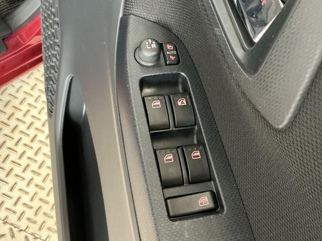 ムーヴXリミテッドII SAIII シートヒーター スマートキー走行無制限1年保証 運転席シートヒーター オートハイビーム LEDヘッドライト アイドリングストップ プッシュスタート 横滑り防止装置 オートライト オートエアコン 14インチ純正アルミホイール(兵庫県)の中古車